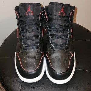 Jordan One Retro (HIGH) Black and Red And With White Sole